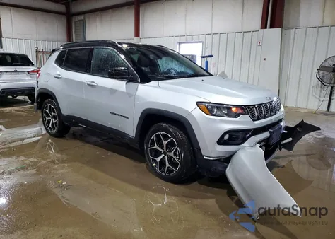 2026 Jeep Compass Limited z USA, uszkodzony, nr VIN 3C4NJDCN5TT186613